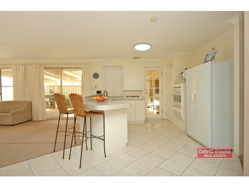 54 Cadoux Loop, Hocking WA 6065