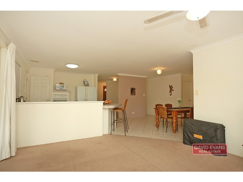 54 Cadoux Loop, Hocking WA 6065