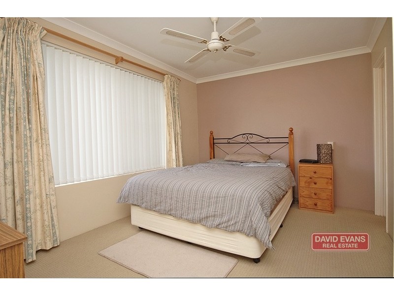 54 Cadoux Loop, Hocking WA 6065