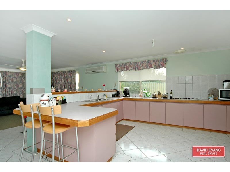 1 Cootha Court, Ballajura WA 6066