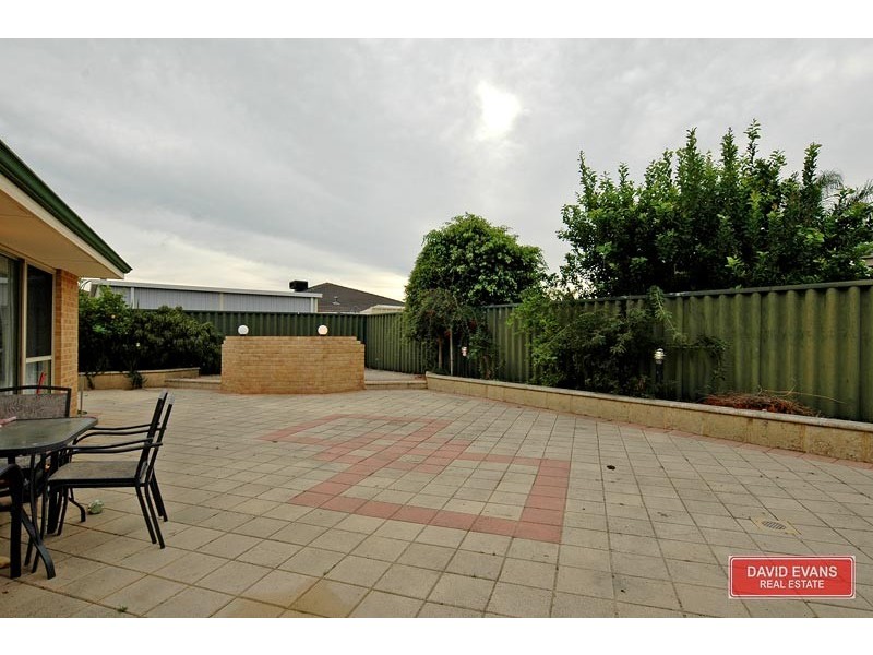 1 Cootha Court, Ballajura WA 6066