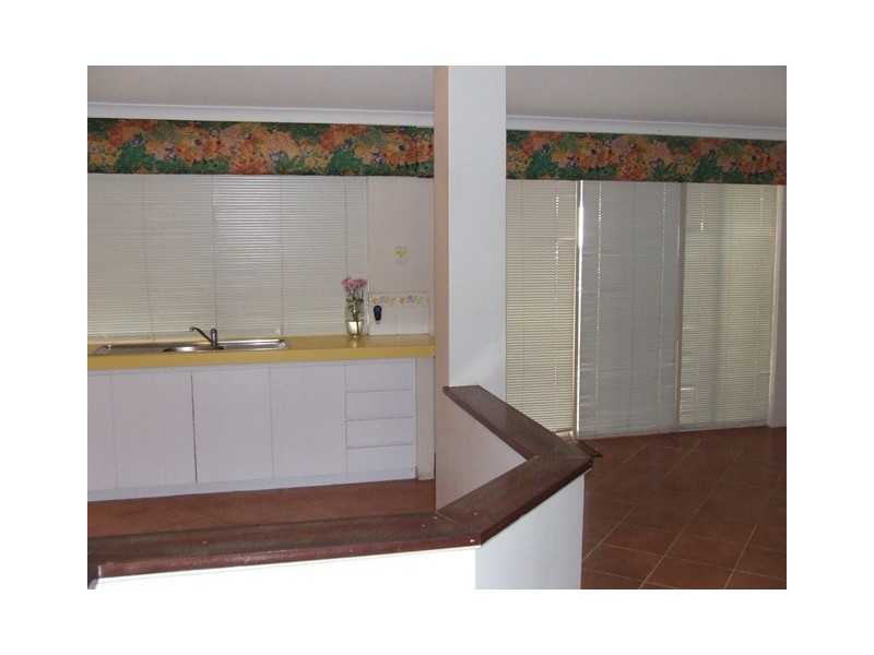 9 Caledonia Ave, Currambine WA 6028