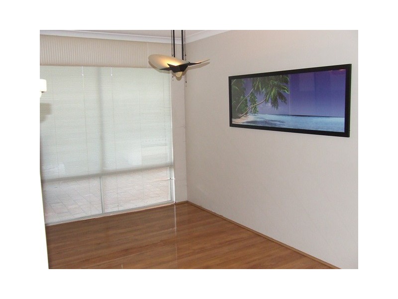 9 Caledonia Ave, Currambine WA 6028