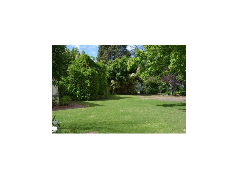 116 Chittering Road, Bullsbrook WA 6084