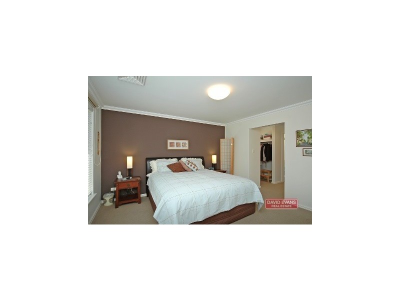 63 Tandara Fairway, Tapping WA 6065