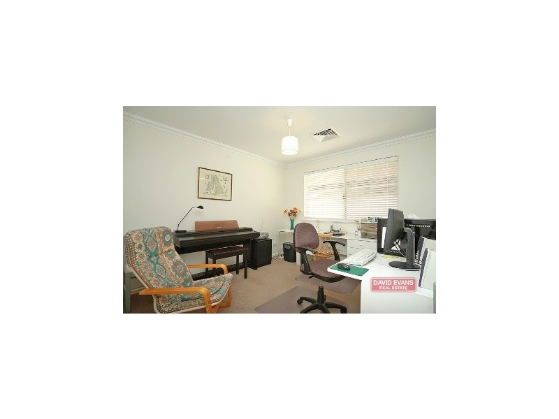 63 Tandara Fairway, Tapping WA 6065