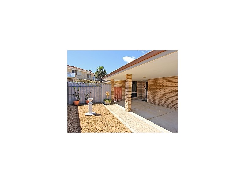 5/59 WESTGATE WAY, Marangaroo WA 6064
