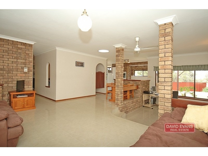 12 Hillside Close, Edgewater WA 6027