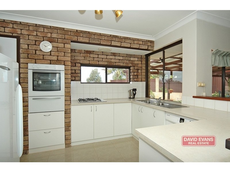 12 Hillside Close, Edgewater WA 6027