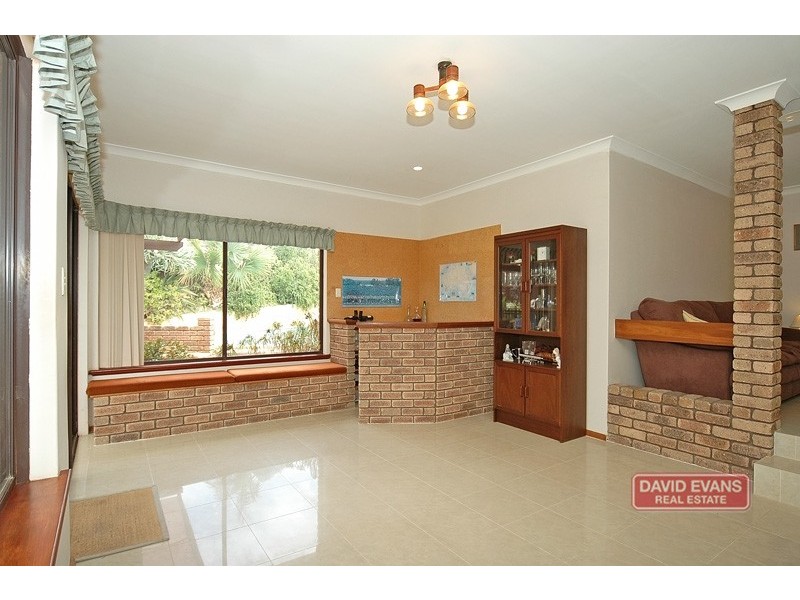 12 Hillside Close, Edgewater WA 6027