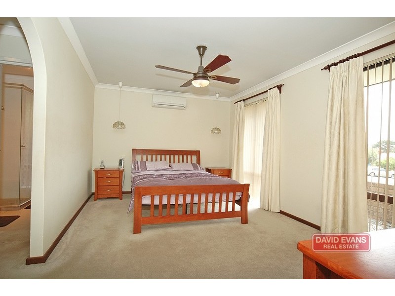 12 Hillside Close, Edgewater WA 6027