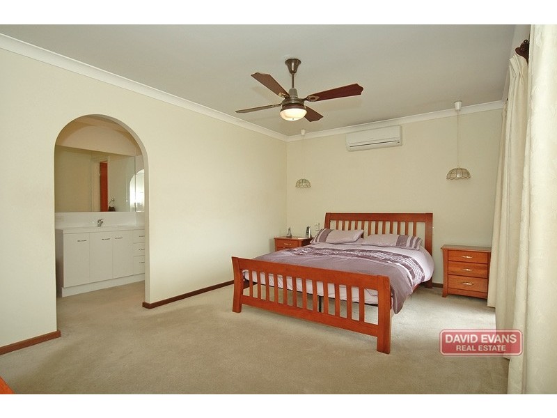 12 Hillside Close, Edgewater WA 6027