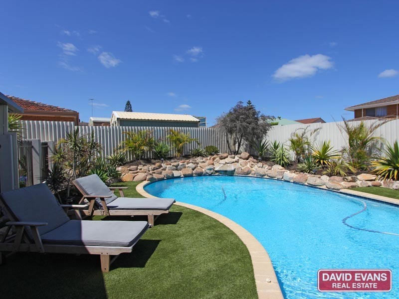 5 JURY CLOSE, Ocean Reef WA 6027