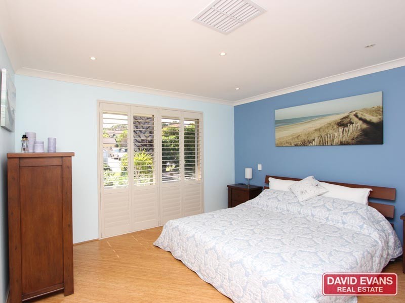 5 JURY CLOSE, Ocean Reef WA 6027