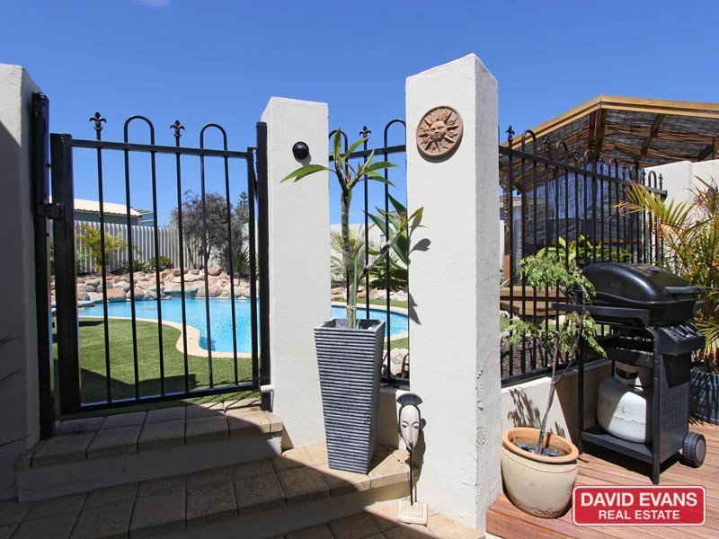 5 JURY CLOSE, Ocean Reef WA 6027