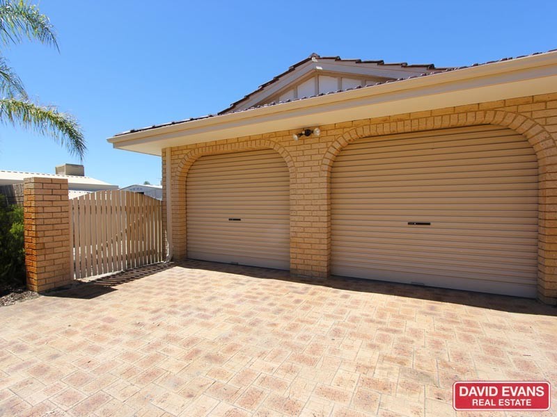 5 Crest Grove, Ballajura WA 6066