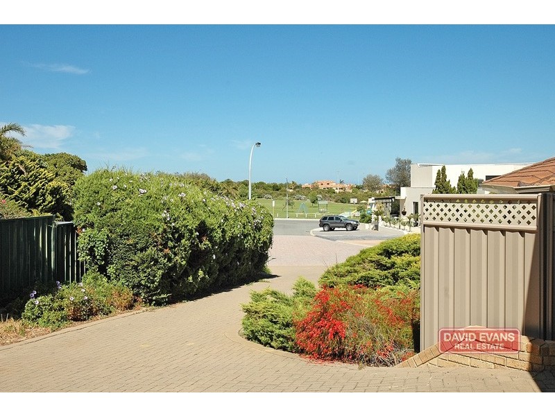 6B ELK COURT, Connolly WA 6027