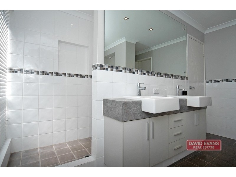 17 Portland Way, Ridgewood WA 6030