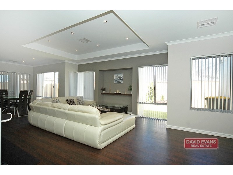 17 Portland Way, Ridgewood WA 6030