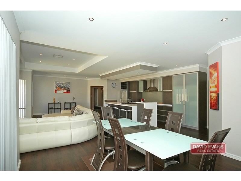 17 Portland Way, Ridgewood WA 6030