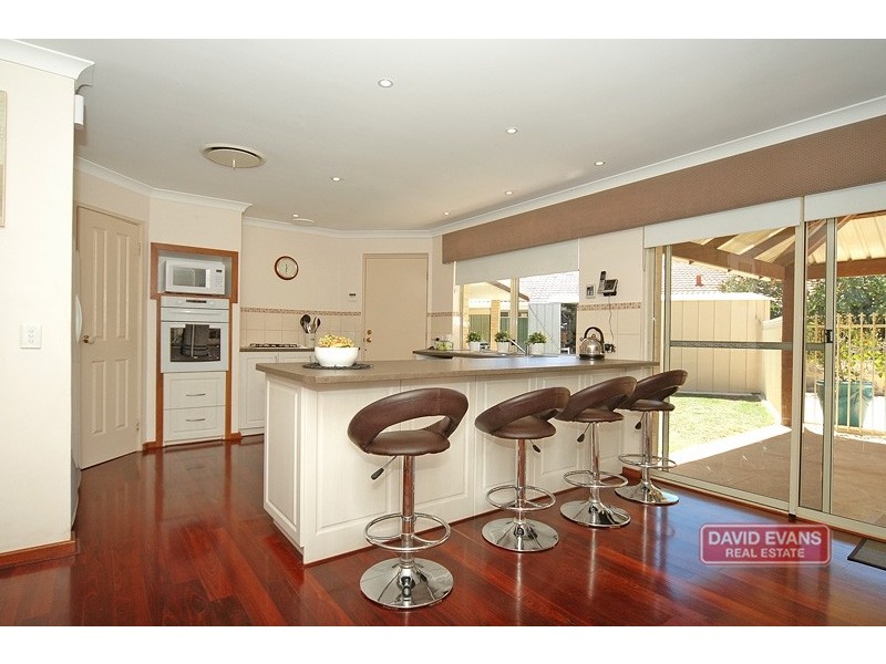 8 Titicaca Court, Joondalup WA 6027