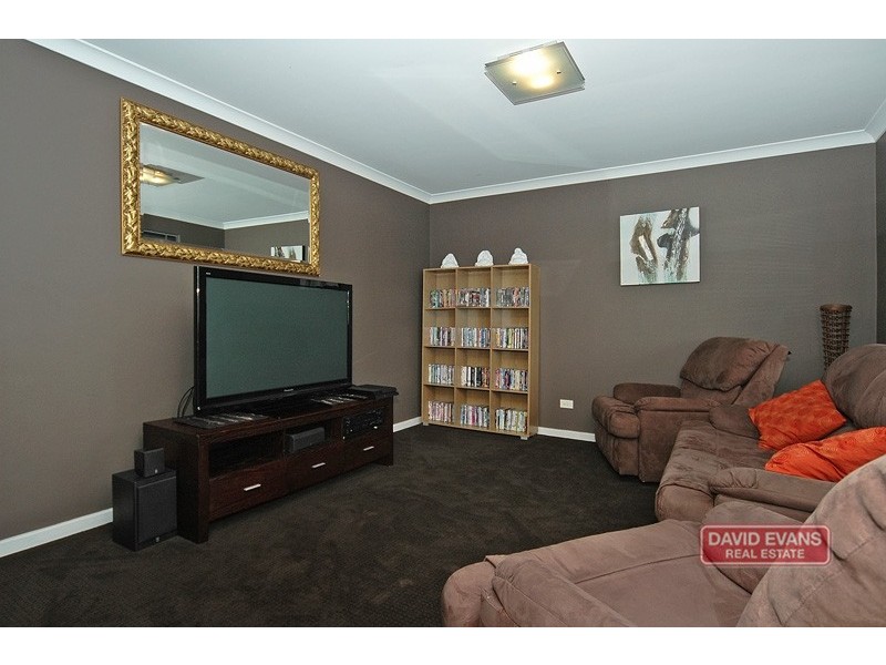 41 Gungurru Ave, Hocking WA 6065