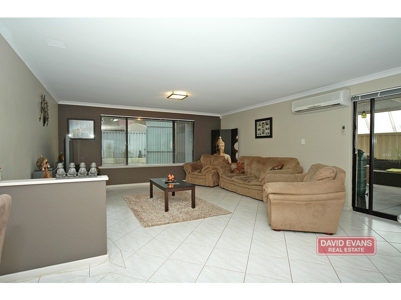 41 Gungurru Ave, Hocking WA 6065