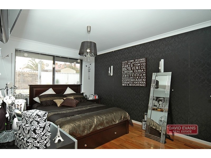 41 Gungurru Ave, Hocking WA 6065