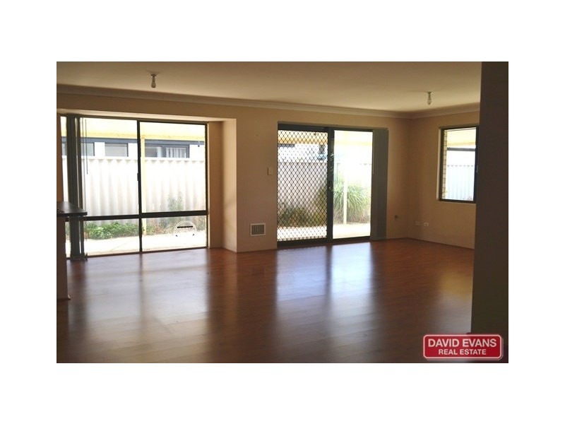 7 Gardneri Way, Banksia Grove WA 6031