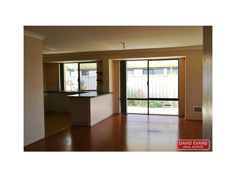 7 Gardneri Way, Banksia Grove WA 6031