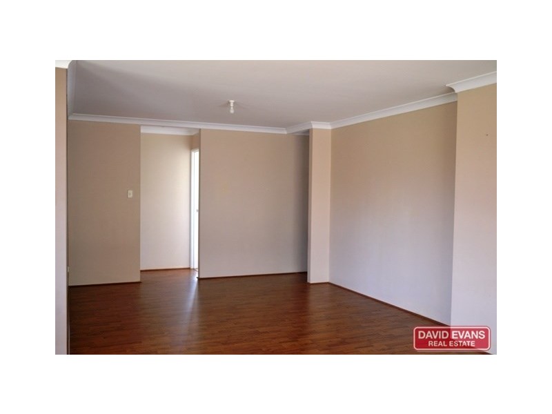 7 Gardneri Way, Banksia Grove WA 6031