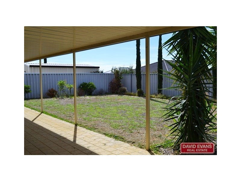 7 Gardneri Way, Banksia Grove WA 6031