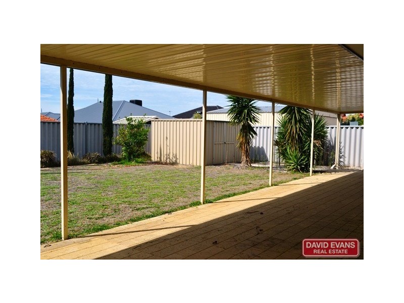 7 Gardneri Way, Banksia Grove WA 6031