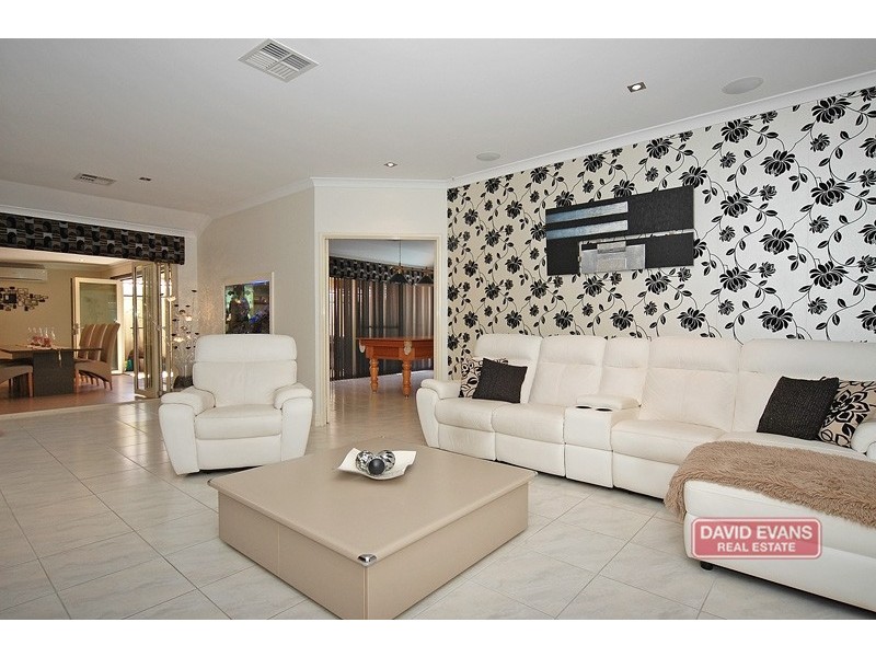 15 Raffles Court, Currambine WA 6028