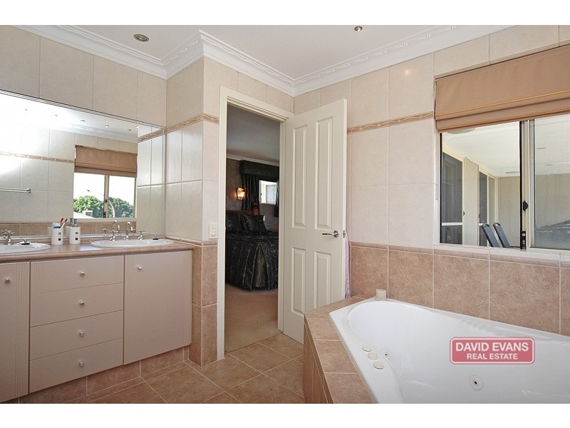 15 Raffles Court, Currambine WA 6028
