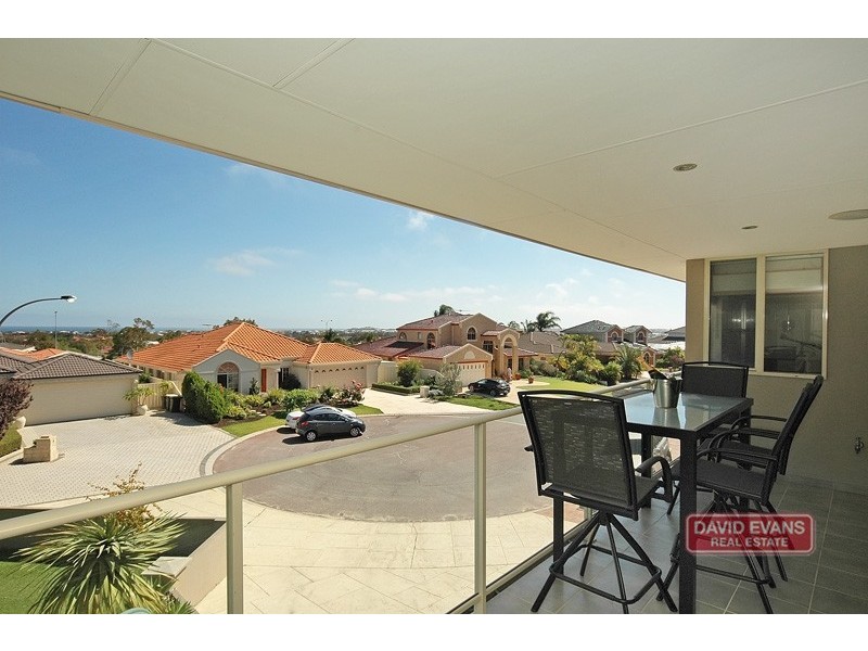 15 Raffles Court, Currambine WA 6028