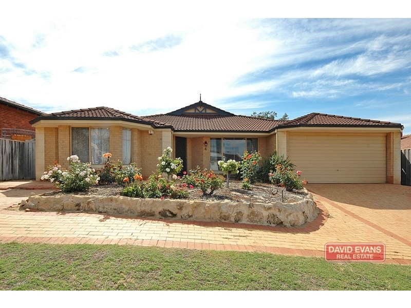 4 GARDA GROVE, Joondalup WA 6027