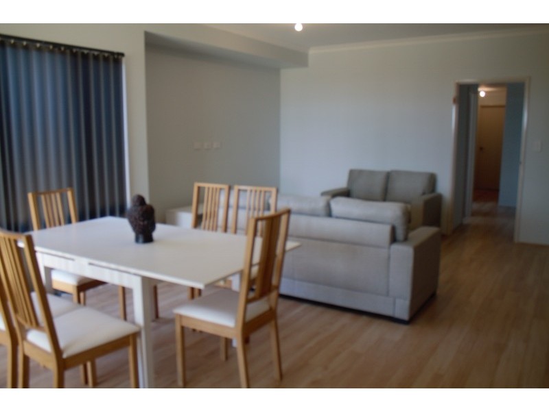 30 Leschenault Loop, Banksia Grove WA 6031