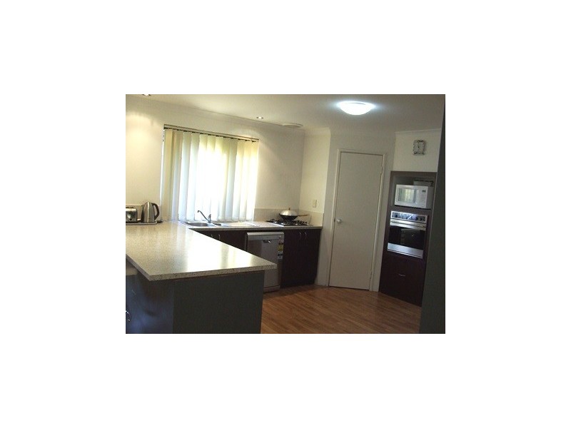 5 Benjamin Cres, Tapping WA 6065