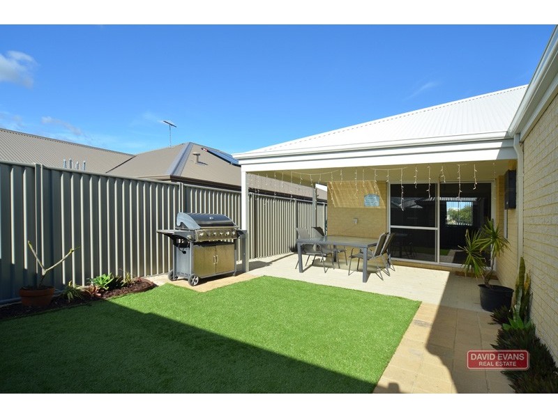 66 Cinnabar Drive, Eglinton WA 6034