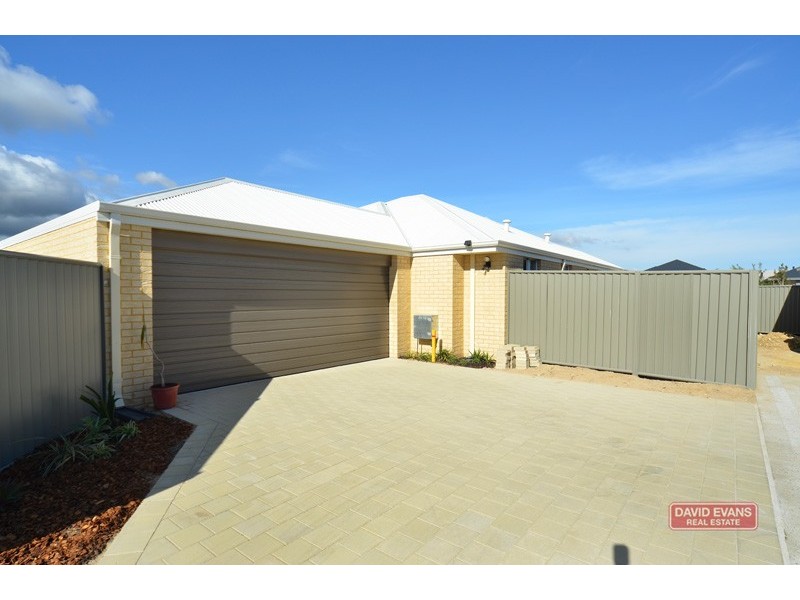66 Cinnabar Drive, Eglinton WA 6034