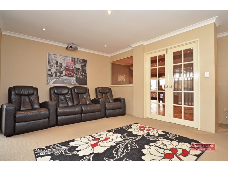 2 Muiron Close, Ridgewood WA 6030