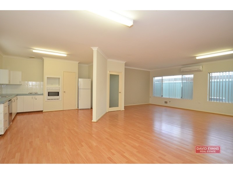 22 Reseda Elbow, Banksia Grove WA 6031