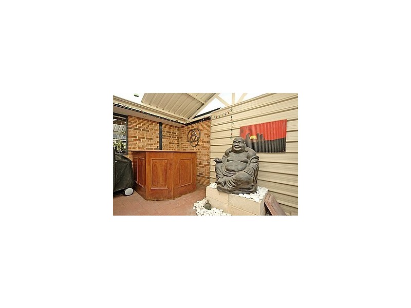 39 Shiralee Bend, Carramar WA 6031