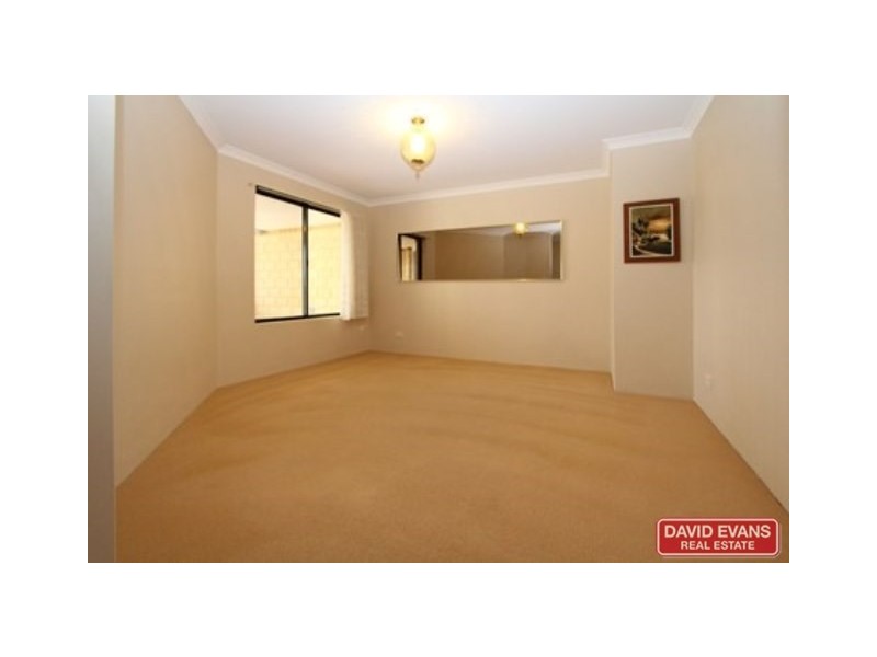 8 Sierra Nevada Ridge, Merriwa WA 6030