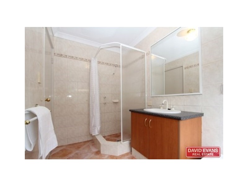 8 Sierra Nevada Ridge, Merriwa WA 6030