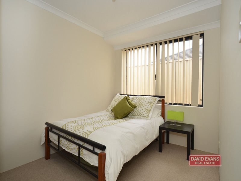 26 Bonnievale Terrace, Wanneroo WA 6065