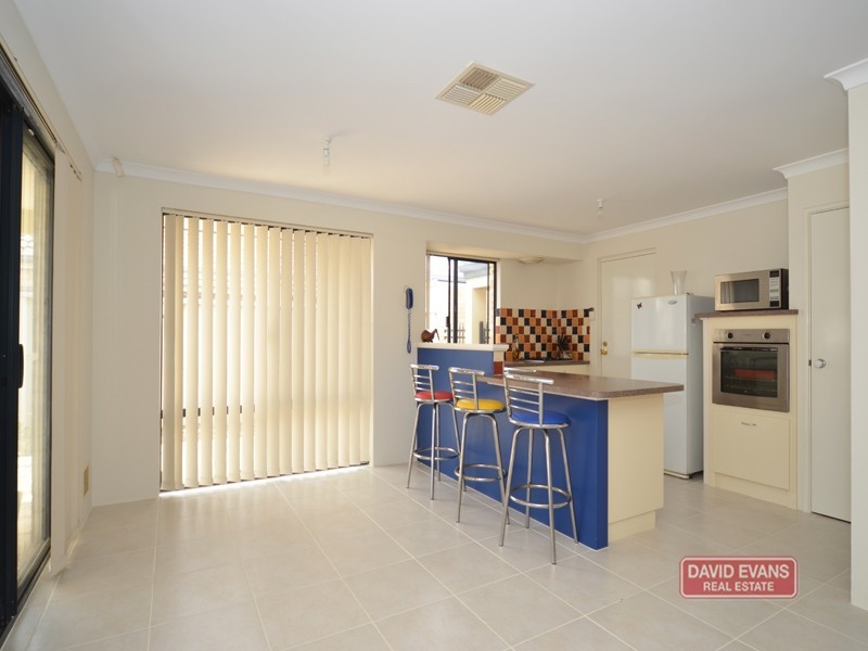 26 Bonnievale Terrace, Wanneroo WA 6065