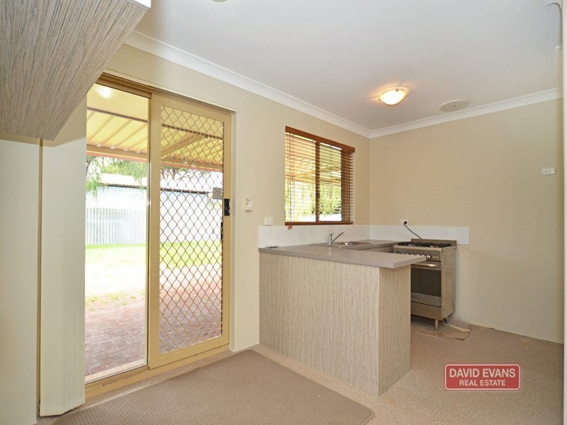 102 Gibson Ave, Padbury WA 6025