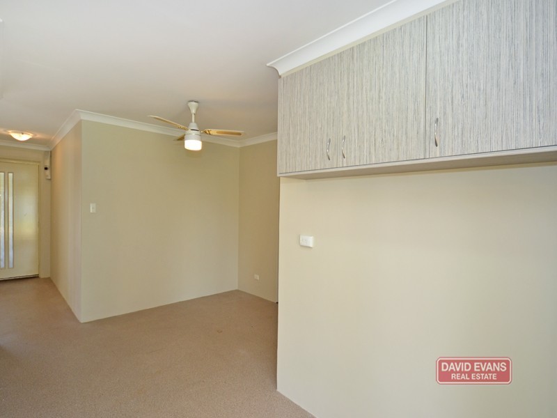 102 Gibson Ave, Padbury WA 6025